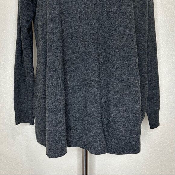 Kuho Wool Blend Gray Long Sleeves Sweater - Picture 3 of 10